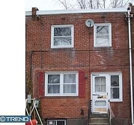 2nd image of 3053 W Court Ave