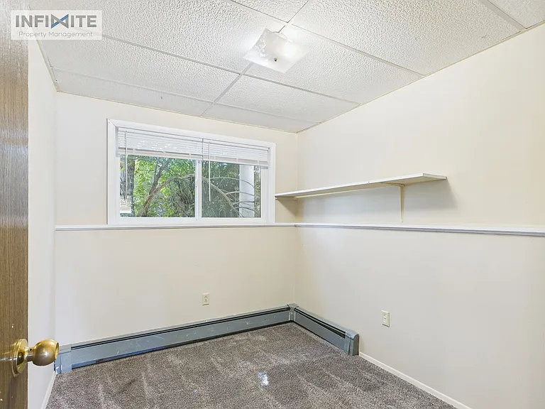 323 N 16th Ave — Photo 16