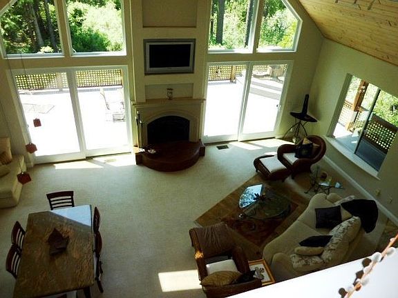5th image of 2818 Lakemont Dr
