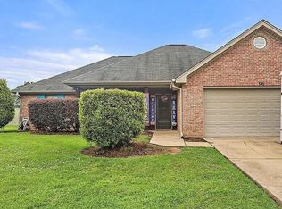 536 Oak Park Cir, Pearl, MS 39208