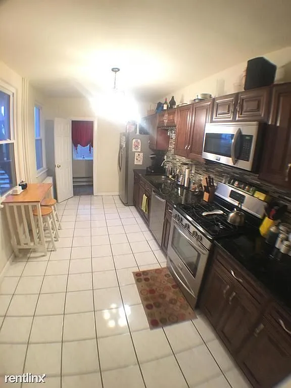168 43rd St photo 1