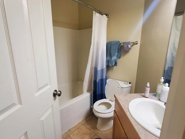 2309 N Water St — Photo 18