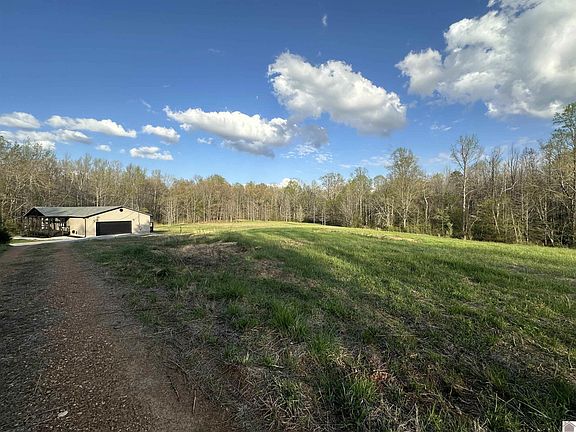 3rd image of 4047 Irvin Cobb Rd