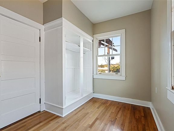 5th image of 8014-16 S Claiborne Ave