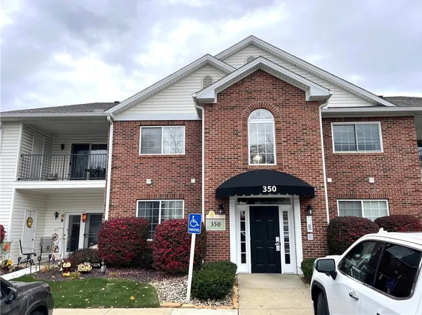 350 Hidden Ridge Ct APT 304, South Park, PA 15129