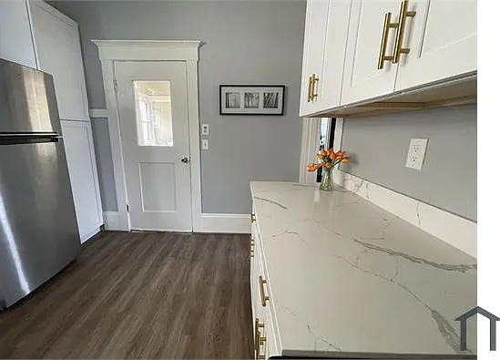 3310 Martin Luther King Jr Way — Photo 2