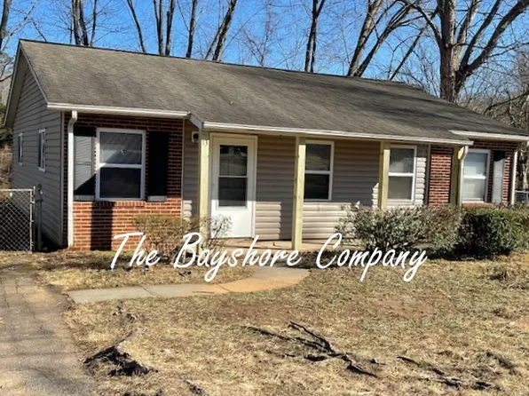 13 Kilkenny Dr, Asheville, NC 28806