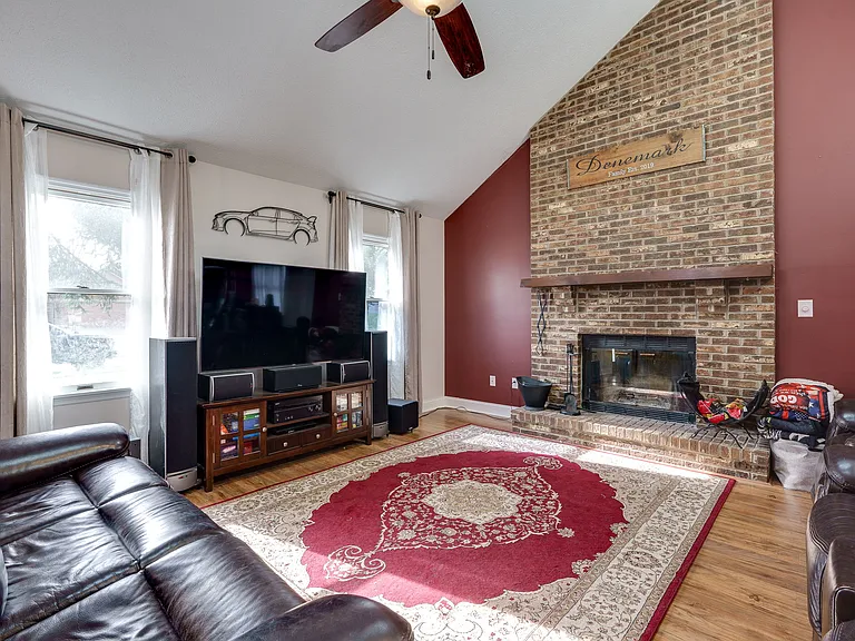 4078 Margate Dr — Photo 10