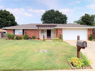 1208 Holly St, Ardmore, OK 73401