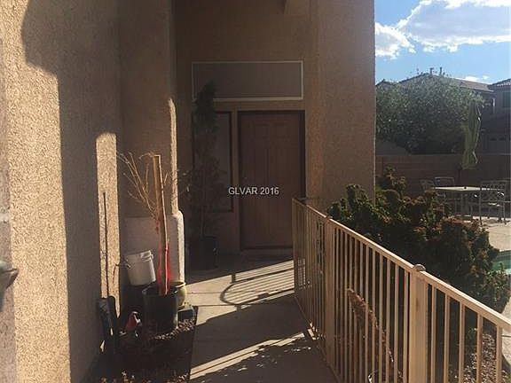 4th image of 427 Waterbrook Dr