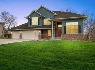 3991 Roberts Rdg NE, Iowa City, IA 52240