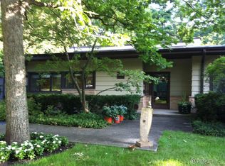 179 Roger Williams Ave, Highland Park, IL