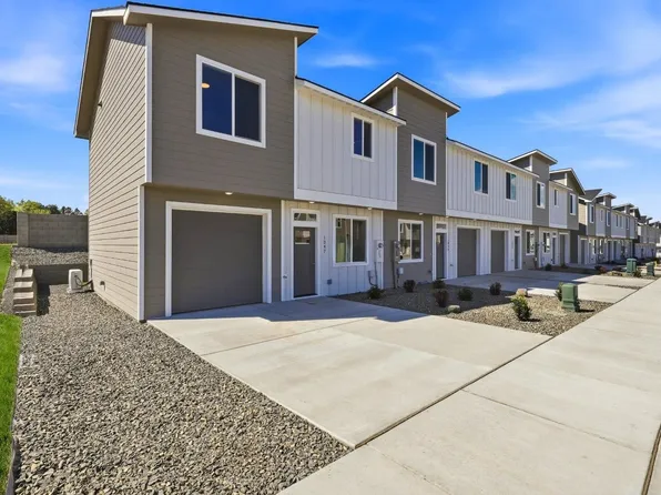 The Ridge Townhomes
