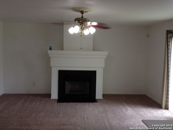 3rd image of 418 Centro Hermosa