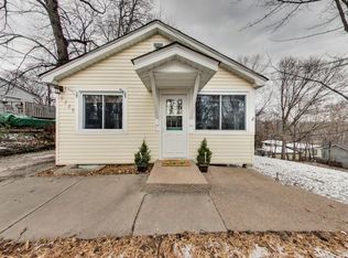 5220 Sulgrove Rd, Mound, MN 55364