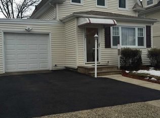 389 Elm Ave, Bogota, NJ 07603