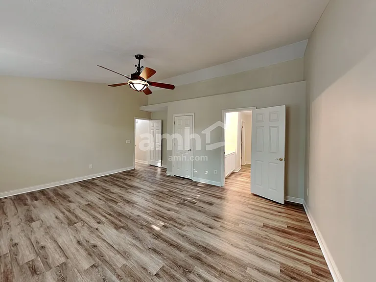 6213 Womersley Dr — Photo 11