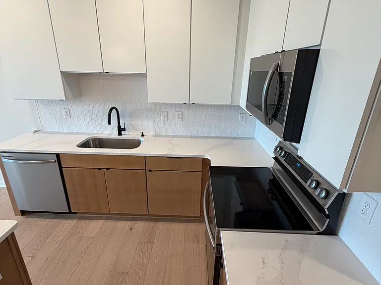 3436 Carlton St #7B — Photo 12