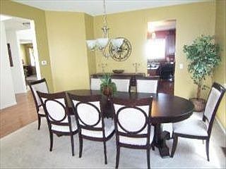 4th image of 622 Herath Ln