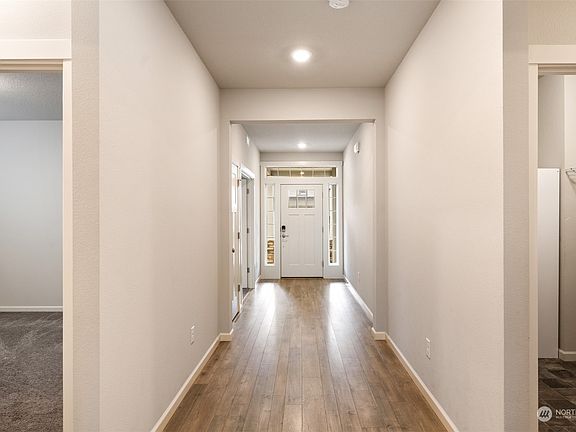 4th image of 11520 NE 133rd Avenue