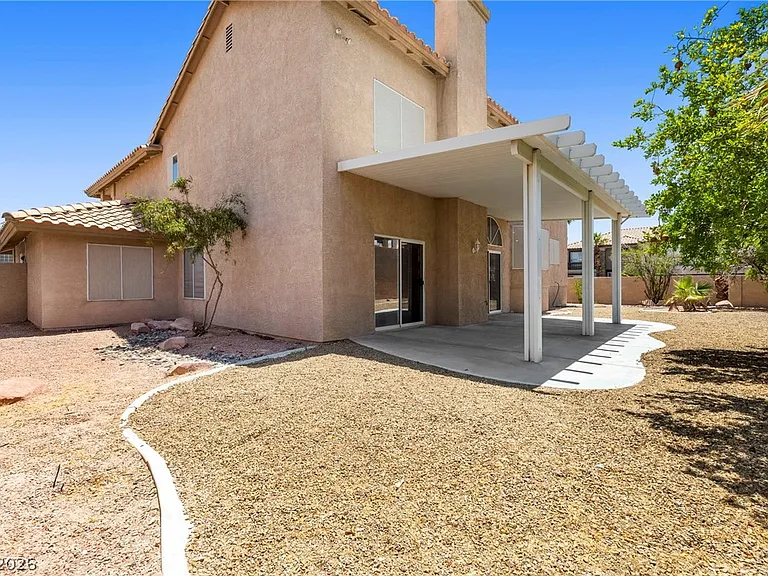 3775 Emerald Bay Cir — Photo 39