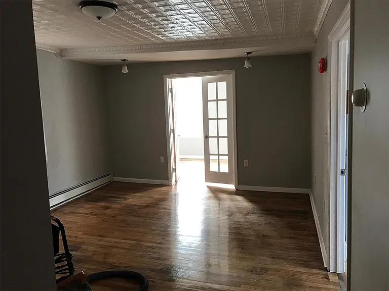 1290 3rd Ave #1 — Photo 7