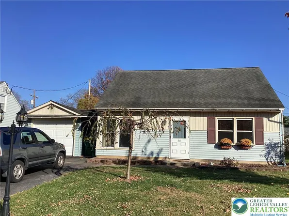 30 Wilden Dr, Easton, PA 18045