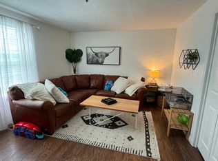 637 S Knott St, Canby, OR 97013