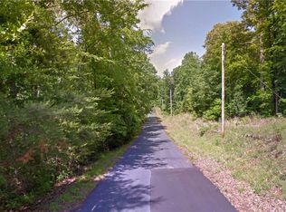 9 & 10 E Lakeshore Dr, Fair Play, SC 29643