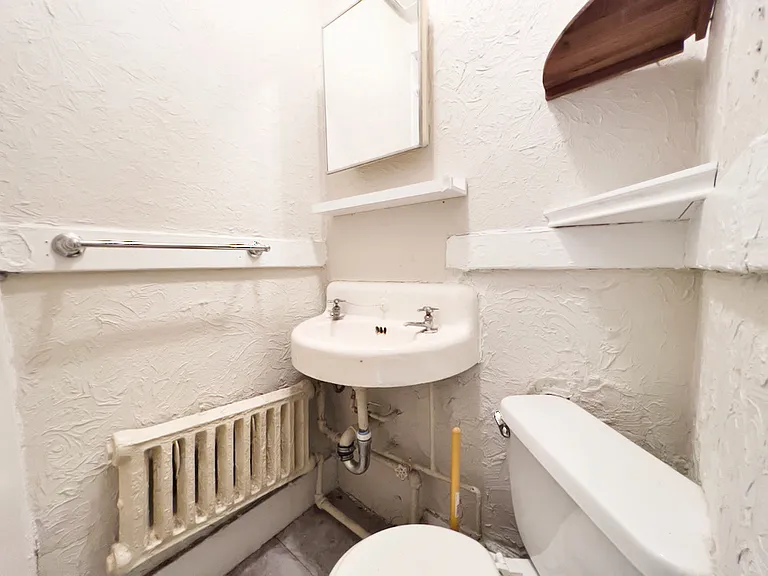 58 Anderson St #4 — Photo 5