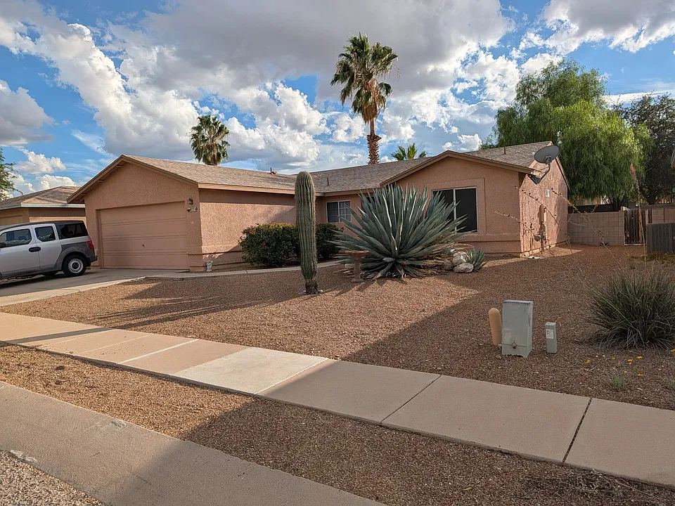 8774 E Squaw Peak Dr