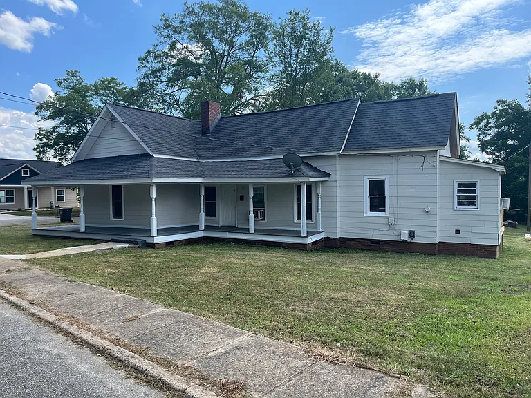 401A C St — Photo 8
