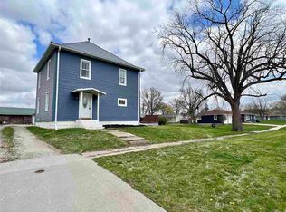 803 E Washington St, Montezuma, IA 50171