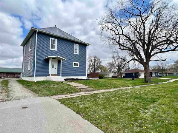 803 E Washington St, Montezuma, IA 50171