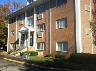 154 2nd St APT 107, Framingham, MA 01702