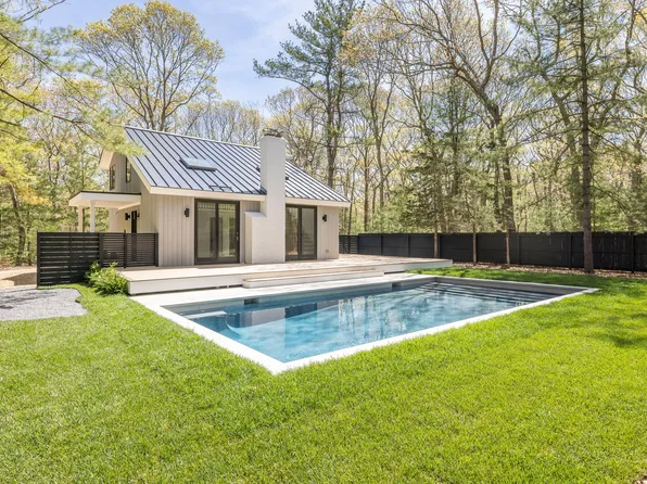 3 Malcolm Ave, East Hampton, NY 11937