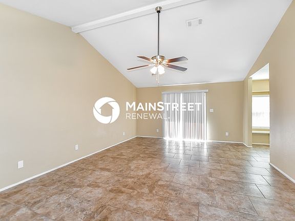 3rd image of 1724 Panola Dr