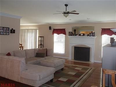 2nd image of 1026 Golden Orchard Dr