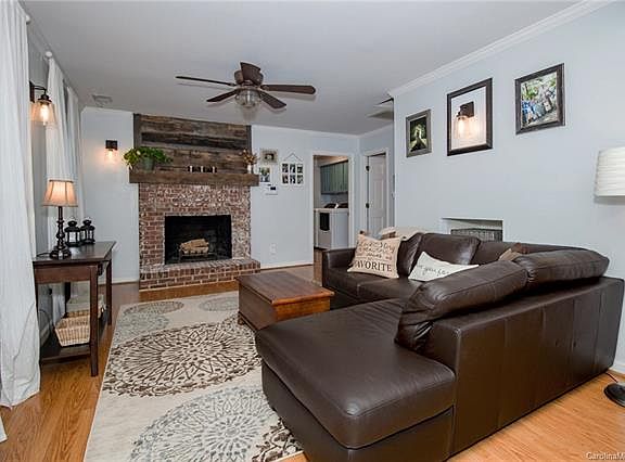 3rd image of 7115 Cane Ct