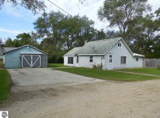 5154 Meyers Rd, Mt Pleasant, MI 48858