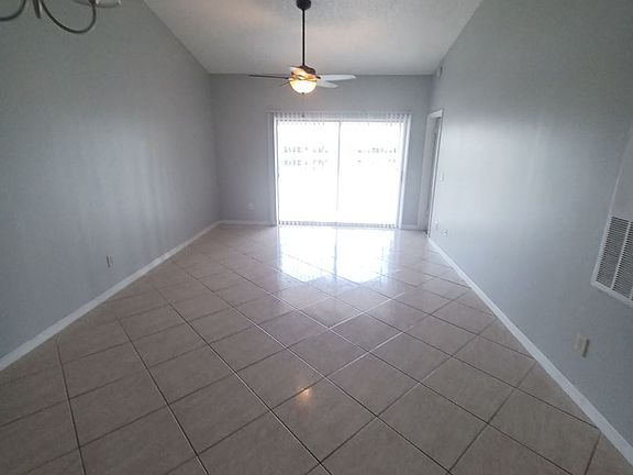 5th image of 13840 Timberbrooke Dr APT 202
