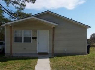 411 Perry St, Elizabeth City, NC 27909