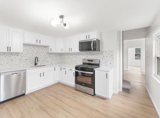 53 Buttonwood St, Mount Holly, NJ 08060
