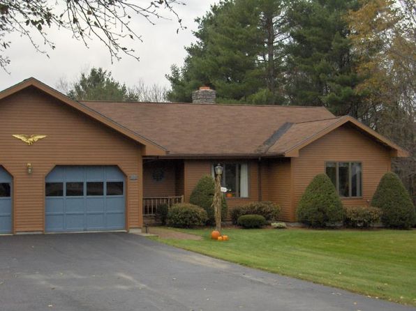431 Fitch Hill Rd, Hyde Park, VT 05655