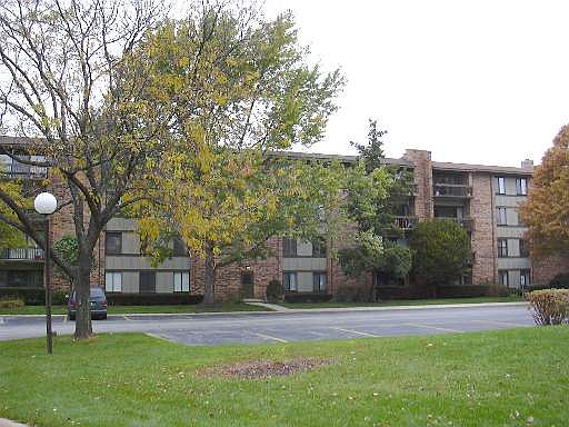 1st image of 301 N Lake Hinsdale Dr #110