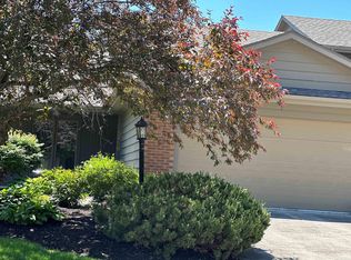 5716 Bayside Dr, Fort Wayne, IN 46815