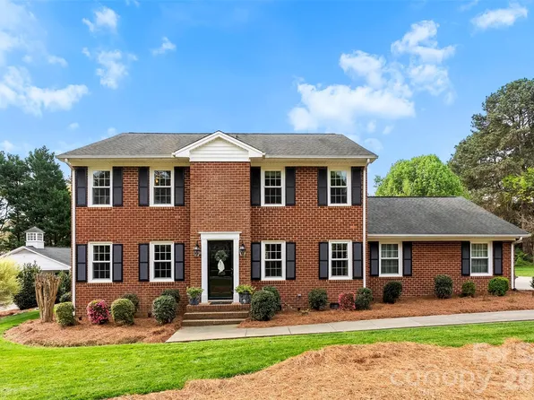 1025 Rudd Rd, Gastonia, NC 28054