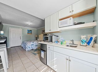 200 E Beach Blvd #ID1266250P, Gulf Shores, AL 36542
