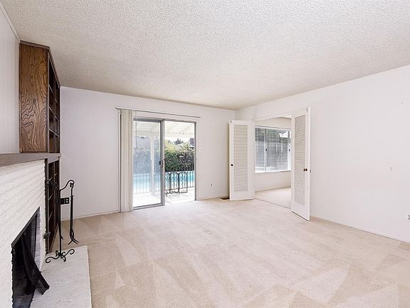 4th image of 6308 Meadowvista Dr