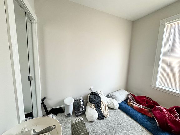 4th image of 20 Howell St #1L